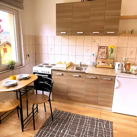 Apartment Garden Free Parking