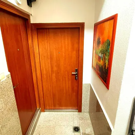 Garden Apartment *
