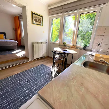 Apartman Garden Free Parking *