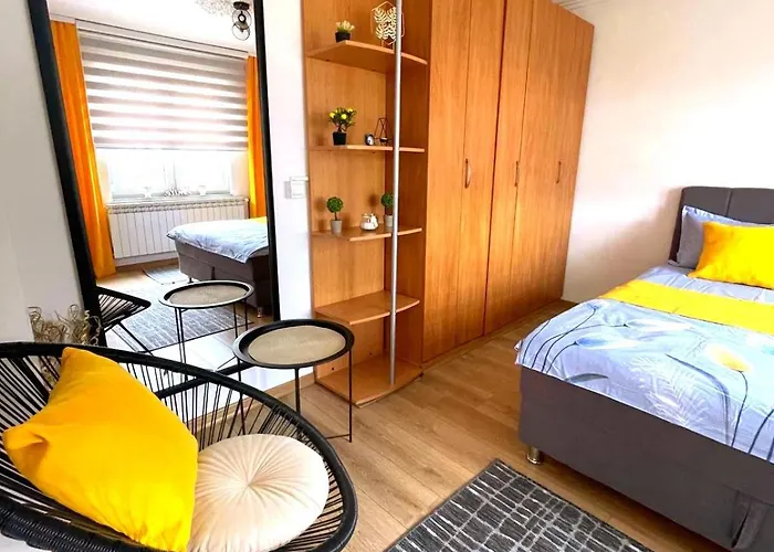 Garden Free Parking *